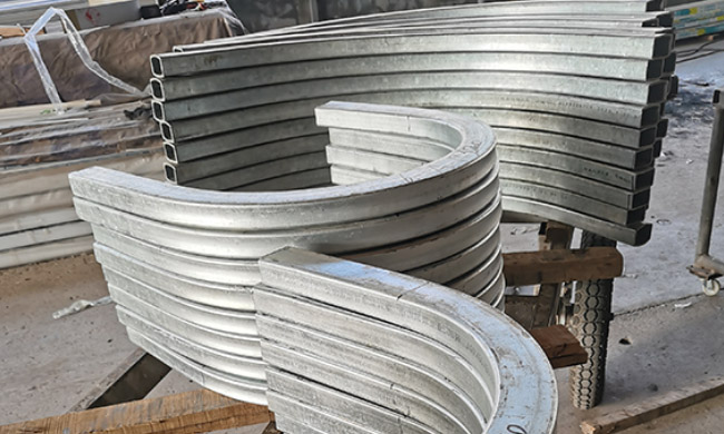 呼和浩特铝型材拉弯厂以市场为导向提升产品品质和服务水平满足客户需求